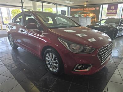 2021 Hyundai Accent SEL 4DR SEDAN   - Photo 3 - Hamilton, OH 45015