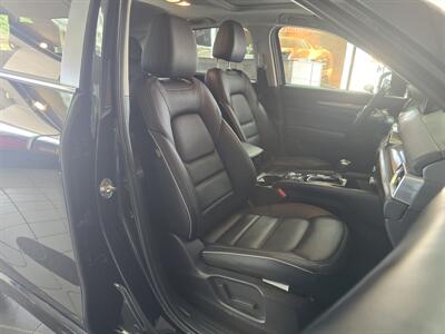 2025 Mazda CX-5 2.5 S Preferred   - Photo 14 - Hamilton, OH 45015