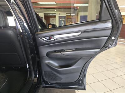 2025 Mazda CX-5 2.5 S Preferred   - Photo 15 - Hamilton, OH 45015
