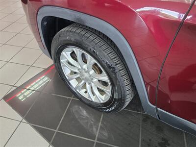 2019 Jeep Cherokee Latitude 4DR SUV   - Photo 36 - Hamilton, OH 45015