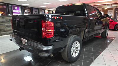 2018 Chevrolet Silverado 1500 LT-CREW CAB-4X4 - Photo 6 - Hamilton, OH 45015