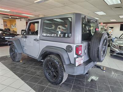 2015 Jeep Wrangler Sport 4DR SUV 4X4   - Photo 26 - Hamilton, OH 45015