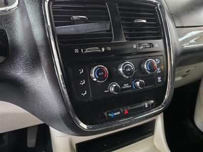 2019 Dodge Grand Caravan SXT 4DR MINI-VAN - Photo 25 - Hamilton, OH 45015