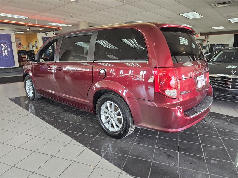 2019 Dodge Grand Caravan SXT 4DR MINI-VAN - Photo 4 - Hamilton, OH 45015