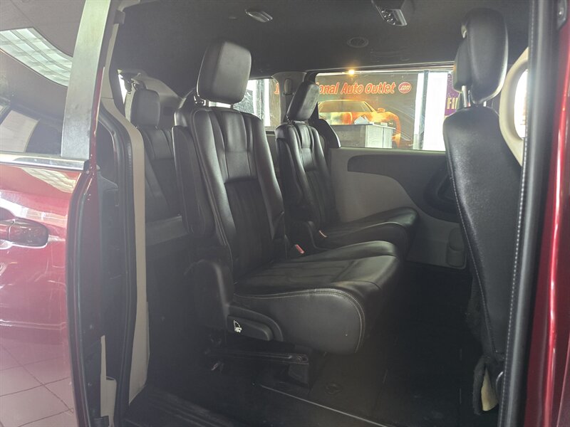 2019 Dodge Grand Caravan SXT 4DR MINI-VAN - Photo 15 - Hamilton, OH 45015
