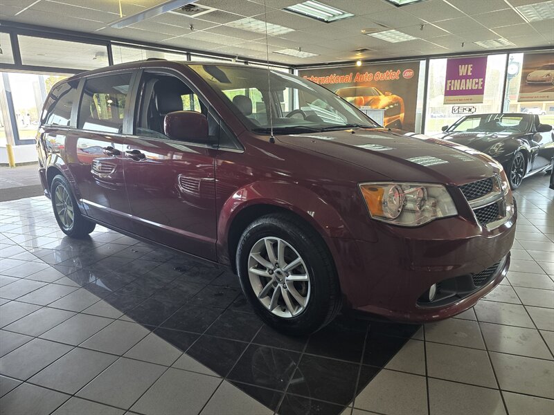 2019 Dodge Grand Caravan SXT 4DR MINI-VAN - Photo 3 - Hamilton, OH 45015