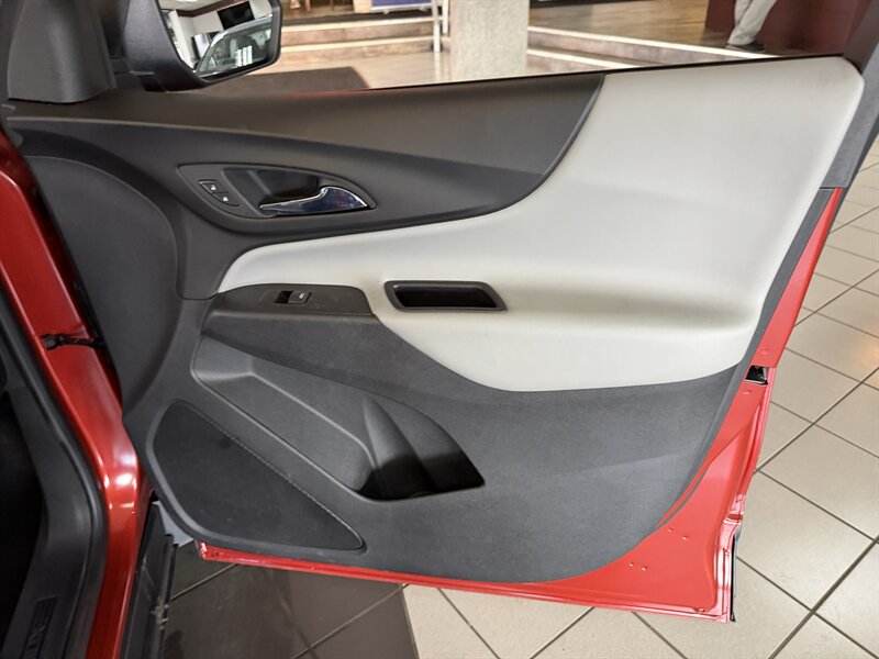 2020 Chevrolet Equinox LS - Photo 25 - Hamilton, OH 45015