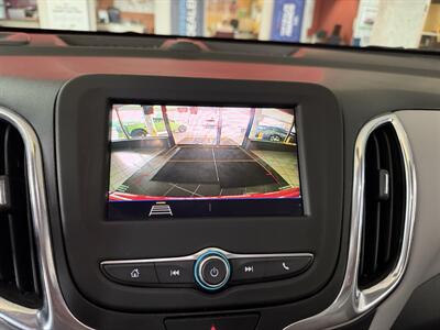 2020 Chevrolet Equinox LS - Photo 16 - Hamilton, OH 45015