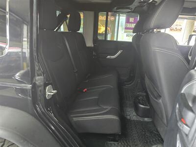 2013 Jeep Wrangler Sahara - Photo 11 - Hamilton, OH 45015