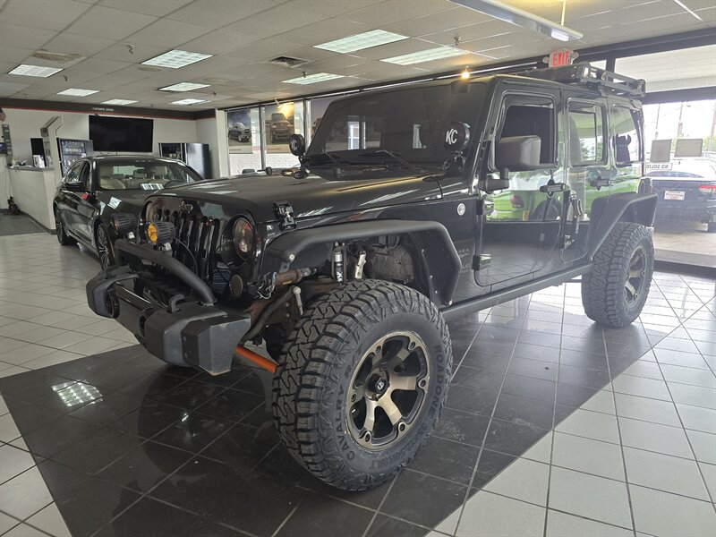 2013 Jeep Wrangler Sahara   - Photo 1 - Hamilton, OH 45015