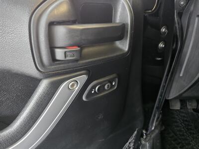 2013 Jeep Wrangler Sahara - Photo 13 - Hamilton, OH 45015