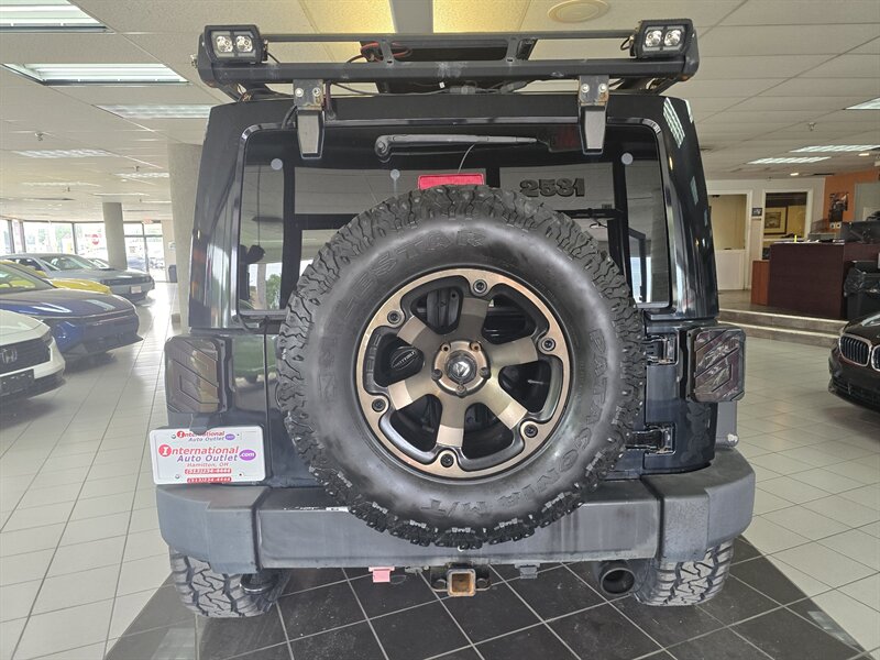 2013 Jeep Wrangler Sahara - Photo 5 - Hamilton, OH 45015