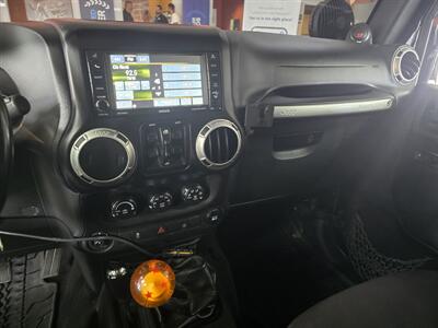 2013 Jeep Wrangler Sahara - Photo 17 - Hamilton, OH 45015