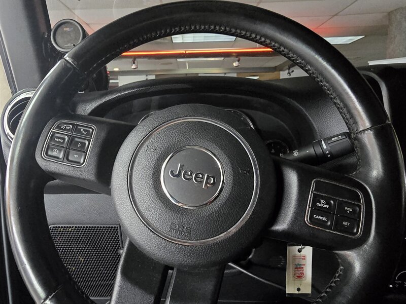 2013 Jeep Wrangler Sahara - Photo 23 - Hamilton, OH 45015