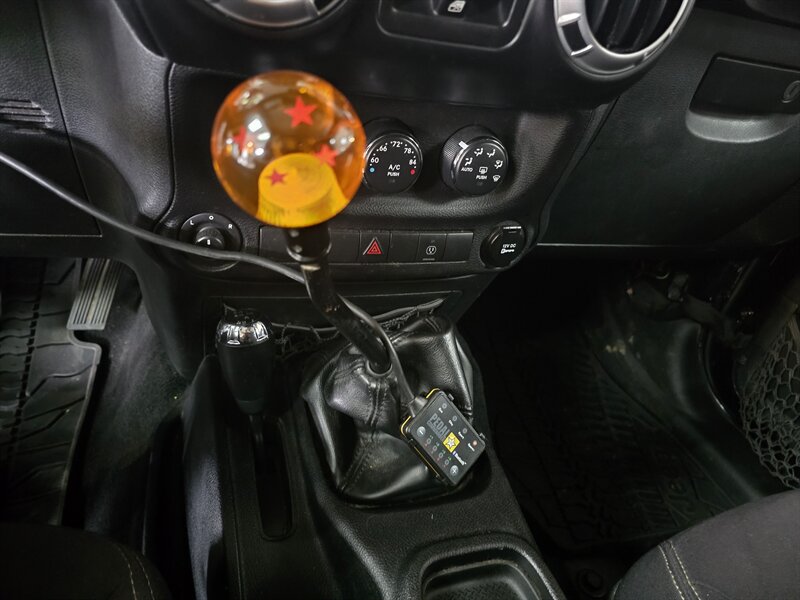 2013 Jeep Wrangler Sahara - Photo 26 - Hamilton, OH 45015