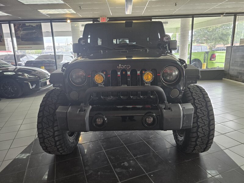 2013 Jeep Wrangler Sahara - Photo 2 - Hamilton, OH 45015