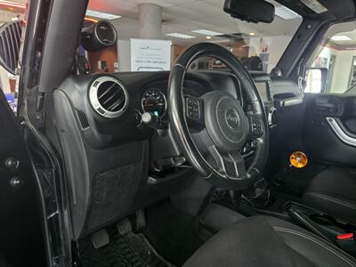 2013 Jeep Wrangler Sahara - Photo 8 - Hamilton, OH 45015