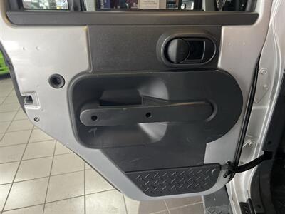 2008 Jeep Wrangler UNLIMITED X 4DR SUV 4X4   - Photo 19 - Hamilton, OH 45015