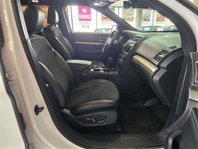 2018 Ford Explorer XLT 4DR SUV 4X4   - Photo 19 - Hamilton, OH 45015
