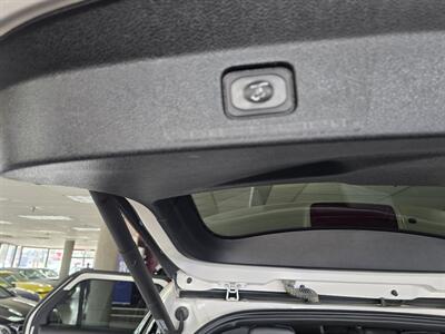 2018 Ford Explorer XLT 4DR SUV 4X4   - Photo 14 - Hamilton, OH 45015