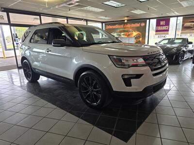 2018 Ford Explorer XLT 4DR SUV 4X4   - Photo 3 - Hamilton, OH 45015