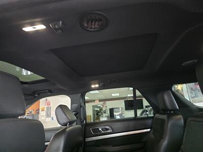 2018 Ford Explorer XLT 4DR SUV 4X4   - Photo 16 - Hamilton, OH 45015