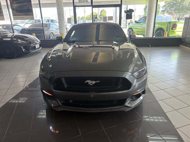 2017 Ford Mustang GT - Photo 3 - Hamilton, OH 45015