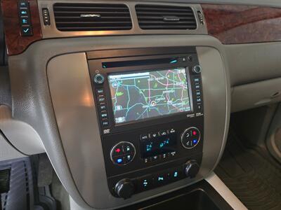 2012 GMC Yukon SLT-XL 4DR SUV - Photo 26 - Hamilton, OH 45015