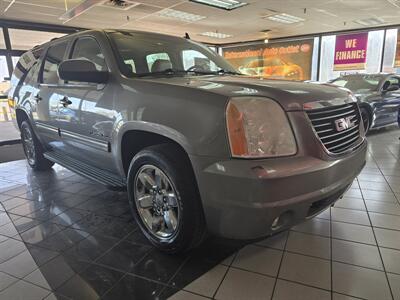 2012 GMC Yukon SLT-XL 4DR SUV - Photo 3 - Hamilton, OH 45015