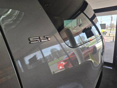 2012 GMC Yukon SLT-XL 4DR SUV - Photo 31 - Hamilton, OH 45015