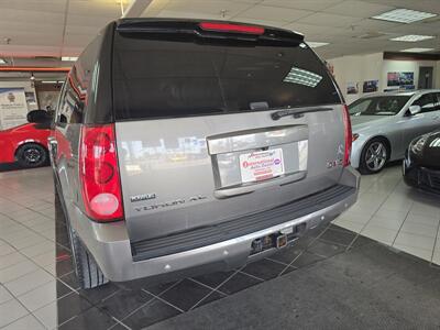 2012 GMC Yukon SLT-XL 4DR SUV - Photo 5 - Hamilton, OH 45015