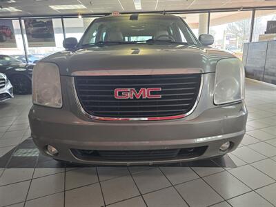 2012 GMC Yukon SLT-XL 4DR SUV - Photo 2 - Hamilton, OH 45015