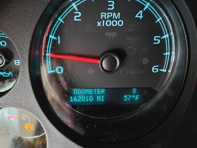 2012 GMC Yukon SLT-XL 4DR SUV - Photo 29 - Hamilton, OH 45015