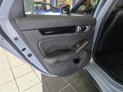 2022 Honda Civic Sport Touring 4DR HATCHBACK   - Photo 10 - Hamilton, OH 45015