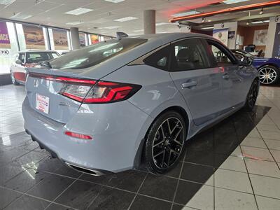 2022 Honda Civic Sport Touring 4DR HATCHBACK   - Photo 4 - Hamilton, OH 45015