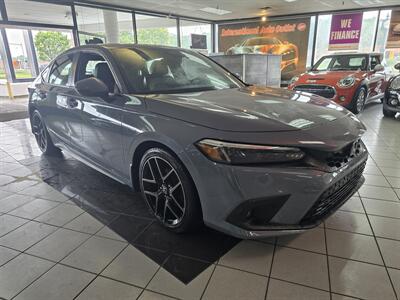 2022 Honda Civic Sport Touring 4DR HATCHBACK   - Photo 3 - Hamilton, OH 45015
