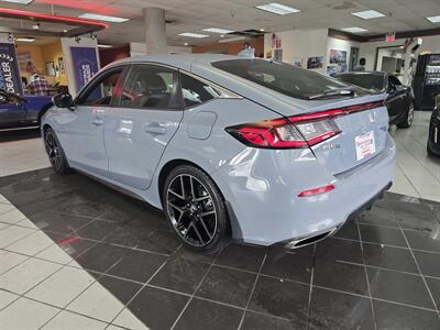 2022 Honda Civic Sport Touring 4DR HATCHBACK   - Photo 6 - Hamilton, OH 45015