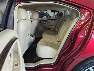 2013 Ford Taurus Limited 4DR SEDAN   - Photo 11 - Hamilton, OH 45015