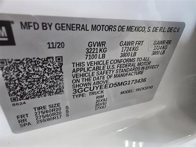 2021 Chevrolet Silverado 1500 RST 4DR CREW CAB 4X4   - Photo 37 - Hamilton, OH 45015