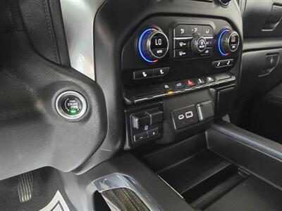 2021 Chevrolet Silverado 1500 RST 4DR CREW CAB 4X4   - Photo 27 - Hamilton, OH 45015