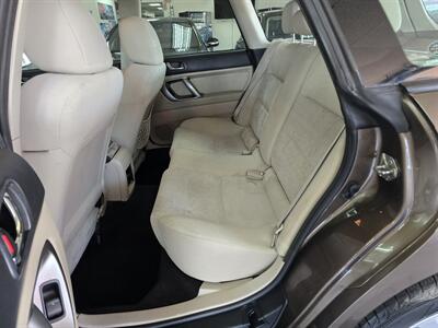 2009 Subaru Outback 2.5i Special Edition - Photo 11 - Hamilton, OH 45015
