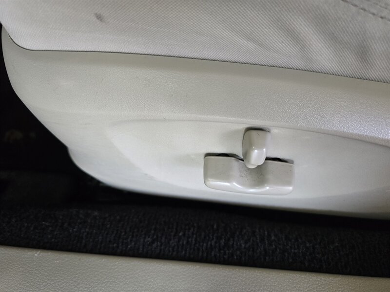 2009 Subaru Outback 2.5i Special Edition - Photo 18 - Hamilton, OH 45015