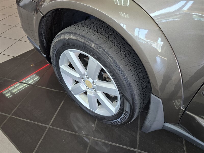 2009 Subaru Outback 2.5i Special Edition - Photo 28 - Hamilton, OH 45015