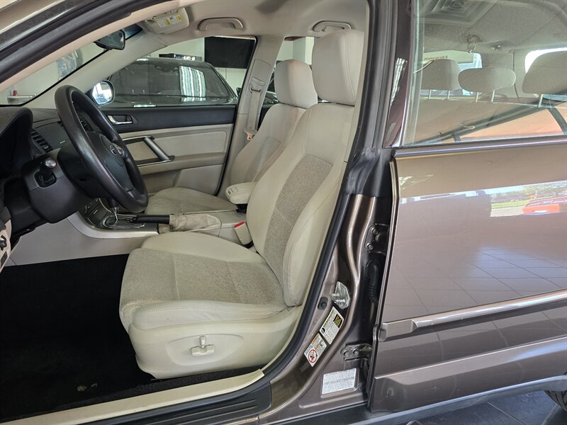 2009 Subaru Outback 2.5i Special Edition - Photo 9 - Hamilton, OH 45015