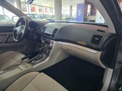 2009 Subaru Outback 2.5i Special Edition - Photo 13 - Hamilton, OH 45015