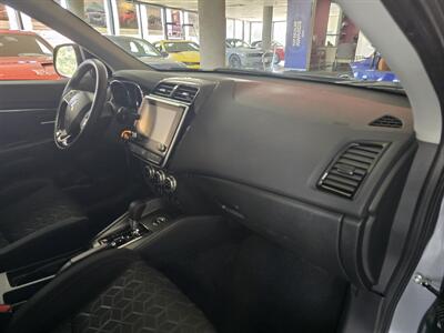 2025 Mitsubishi Outlander Sport ES 4DR CROSSOVER AWD   - Photo 13 - Hamilton, OH 45015