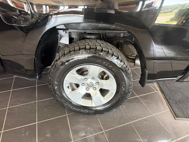 2020 RAM 1500 Big Horn/CREW CAB/HEMI/4X4 - Photo 26 - Hamilton, OH 45015