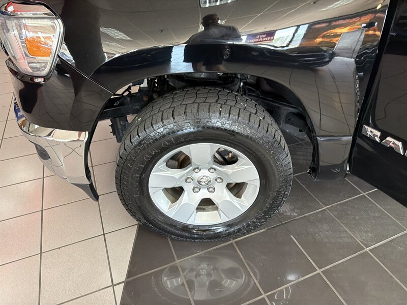 2020 RAM 1500 Big Horn/CREW CAB/HEMI/4X4 - Photo 27 - Hamilton, OH 45015
