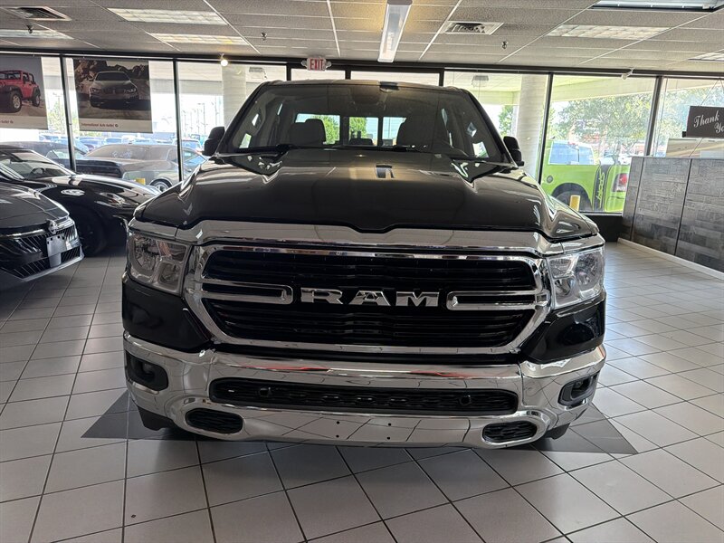 2020 RAM 1500 Big Horn/CREW CAB/HEMI/4X4 - Photo 3 - Hamilton, OH 45015