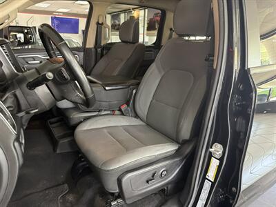 2020 RAM 1500 Big Horn/CREW CAB/HEMI/4X4 - Photo 10 - Hamilton, OH 45015
